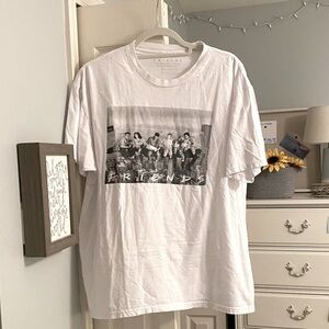 FRIENDS TV tee